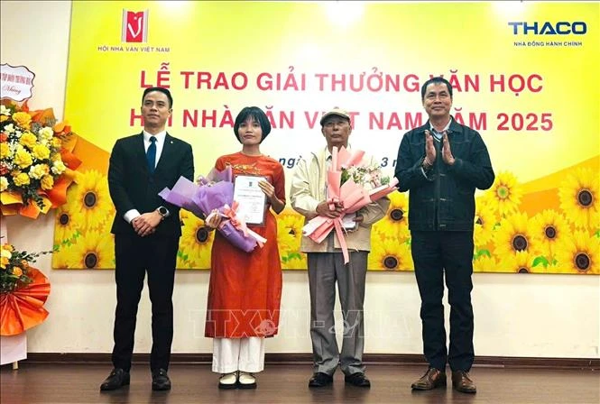 9 tác phẩm được trao Giải thưởng Văn học của Hội Nhà văn Việt Nam năm 2025 9 tác phẩm được trao Giải thưởng Văn học của Hội Nhà văn Việt Nam năm 2025