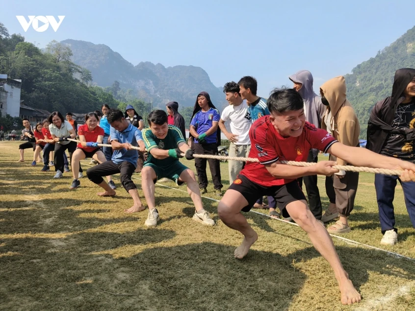 Ấn tượng đêm nghệ thuật “Di sản ngân vang giữa đại ngàn Ba Bể”