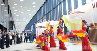 Ấn tượng Việt Nam tại Diễn đàn Pháp lý quốc tế Saint Petersburg