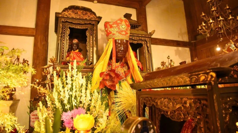 Bắc Ninh: Đón nhận Bằng công nhận Bảo vật quốc gia đối với Tượng Phật gỗ Mẫu Man Nương