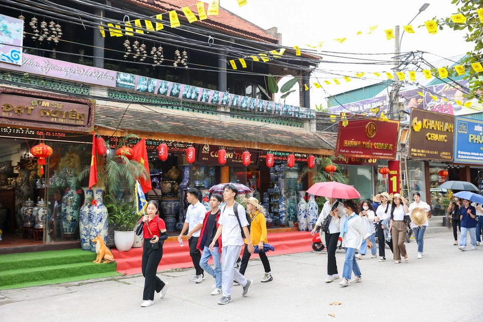 Bài 1: Nền móng vững mở đường sáng tạo Bài 1: Nền móng vững mở đường sáng tạo