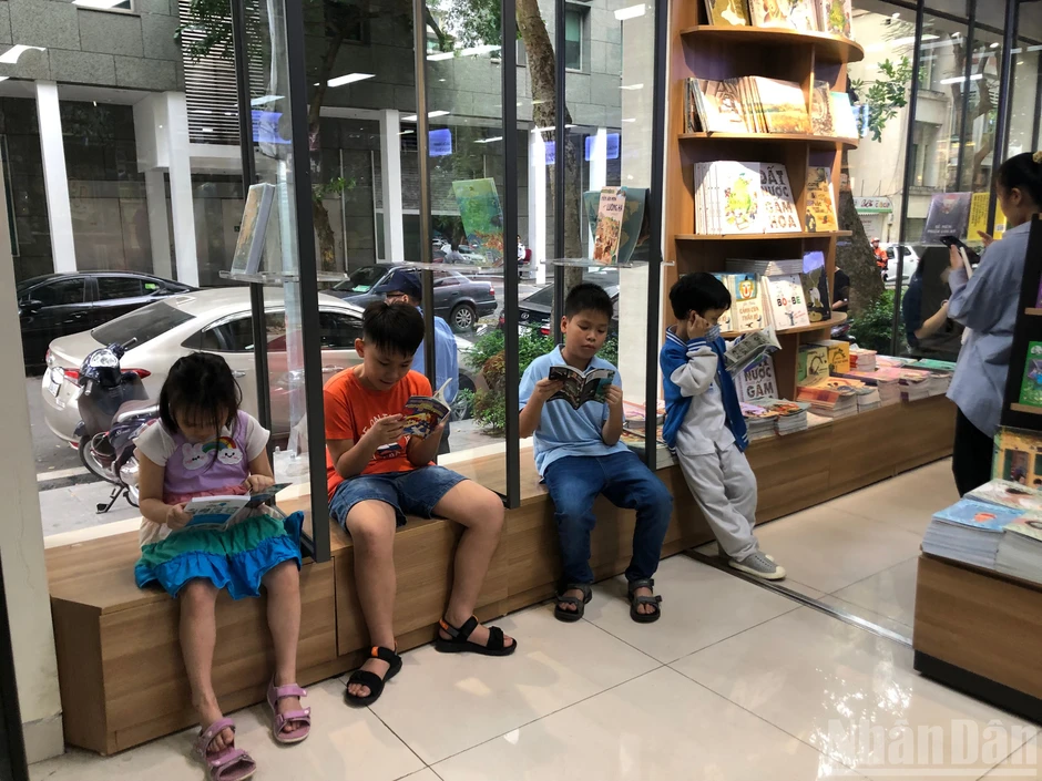 Bài 2: Những nỗ lực bảo vệ tri thức Bài 2: Những nỗ lực bảo vệ tri thức
