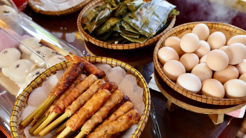 Bản sắc riêng của chuyến tàu "Kết nối di sản miền trung" Bản sắc riêng của chuyến tàu "Kết nối di sản miền trung"