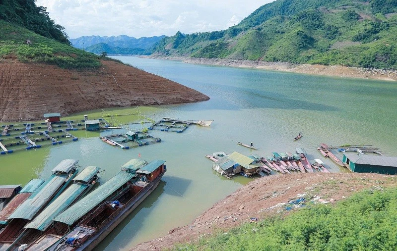Bình yên giữa đại ngàn Tây Bắc Bình yên giữa đại ngàn Tây Bắc