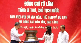 Bộ Văn hóa, Thể thao và Du lịch trao tặng món quà đặc biệt tới Tổng Bí thư, Chủ tịch nước Tô Lâm