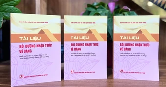 Bồi dưỡng nhận thức về Đảng trong kỷ nguyên phát triển của dân tộc