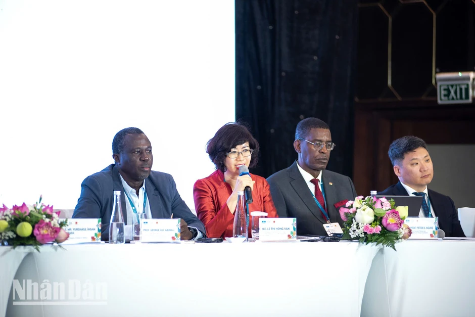Các quốc gia thành viên UNESCO kỳ vọng biến đối thoại thành hành động chính sách cụ thể Các quốc gia thành viên UNESCO kỳ vọng biến đối thoại thành hành động chính sách cụ thể