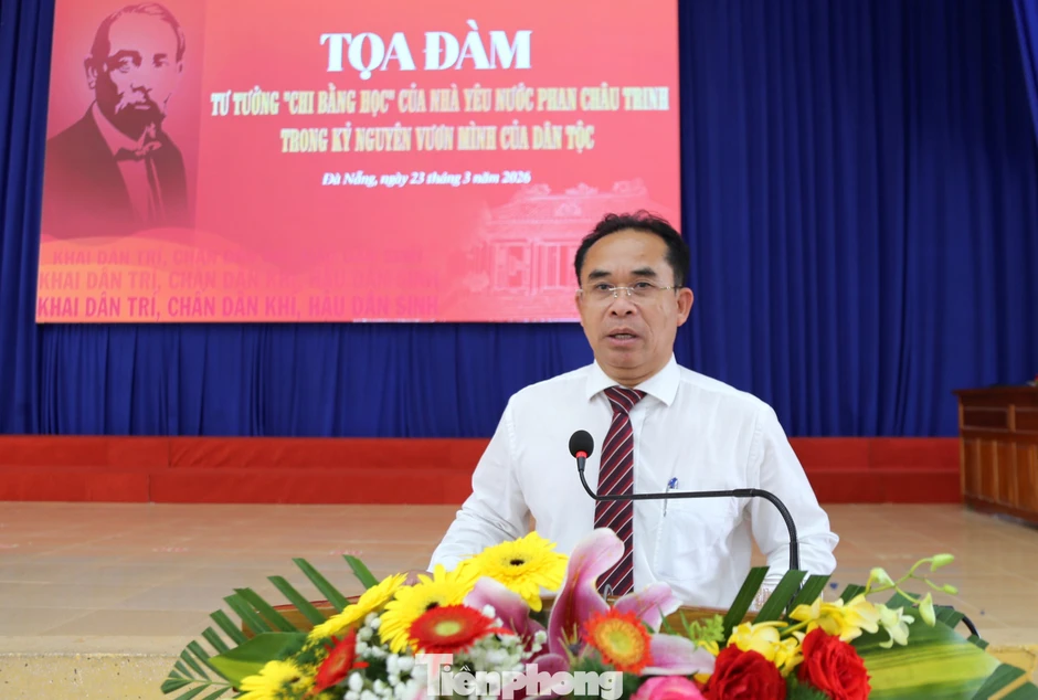 'Chi bằng học' - thông điệp trăm năm về giáo dục của Phan Châu Trinh vẫn nóng hổi 'Chi bằng học' - thông điệp trăm năm về giáo dục của Phan Châu Trinh vẫn nóng hổi