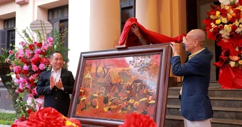 Chiêm ngưỡng "Hồn quê" trong tranh Hoàng Sùng