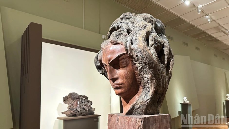 Chiêm ngưỡng tác phẩm của Stepan Erzya-nhà điêu khắc được mệnh danh "Rodin của Nga" Chiêm ngưỡng tác phẩm của Stepan Erzya-nhà điêu khắc được mệnh danh "Rodin của Nga"