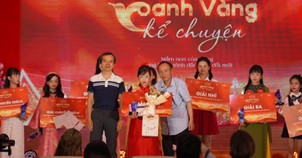 Chín thí sinh giành giải cao nhất Cuộc thi Tìm kiếm Ngôi sao Diễn giả nhí toàn quốc
