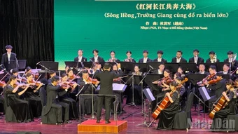 Đà Nẵng: Đặc sắc chương trình giao hưởng hữu nghị Việt Nam-Trung Quốc