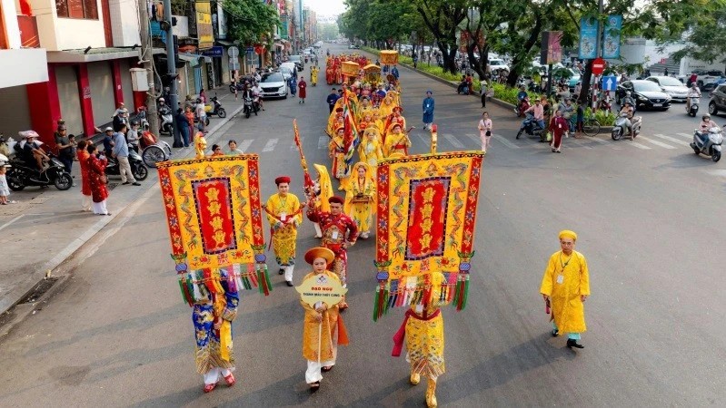 Đặc sắc Lễ hội truyền thống điện Huệ Nam tại Huế Đặc sắc Lễ hội truyền thống điện Huệ Nam tại Huế