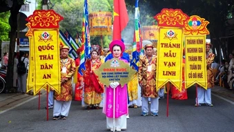 Đặc sắc Lễ hội truyền thống điện Huệ Nam tại Huế