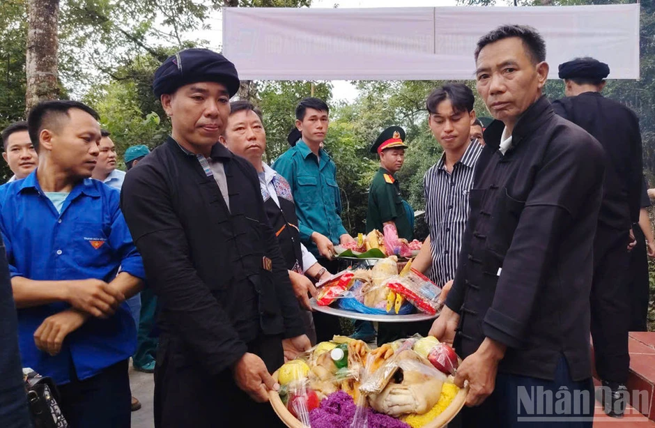 Đậm đà bản sắc văn hóa Tết Khu Cù Tê của đồng bào La Chí Đậm đà bản sắc văn hóa Tết Khu Cù Tê của đồng bào La Chí