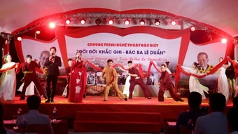 Đêm nghệ thuật giàu cảm xúc và ý nghĩa kỷ niệm 40 năm Ngày mất của Tổng Bí thư Lê Duẩn
