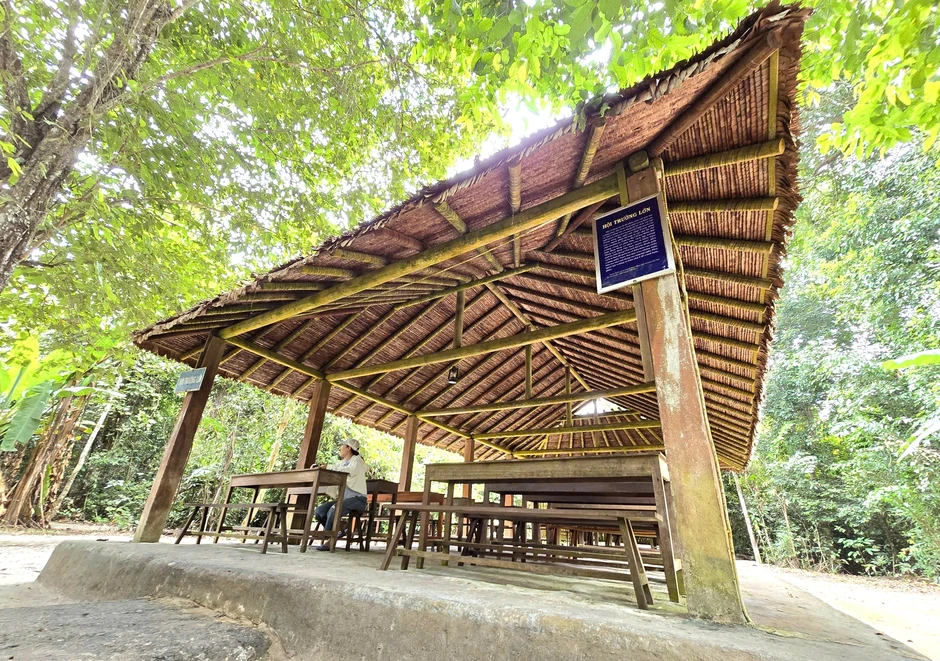 Di tích Căn cứ Trung ương Cục miền Nam: Huyền diệu dưới tán rừng Rùm Đuôn Di tích Căn cứ Trung ương Cục miền Nam: Huyền diệu dưới tán rừng Rùm Đuôn