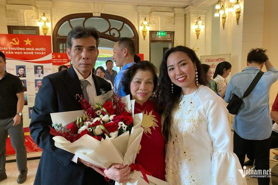 Điều đặc biệt về Phó Giáo sư có 9 học trò là NSND, 30 người là NSƯT