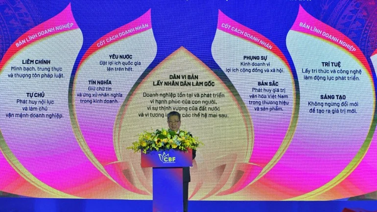 Định hình hệ giá trị văn hóa kinh doanh Việt Nam trong giai đoạn mới Định hình hệ giá trị văn hóa kinh doanh Việt Nam trong giai đoạn mới