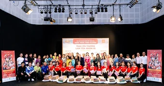 Đoàn Hoa hậu Doanh nhân Việt Nam 2026 tặng quà hộ nghèo tại Gia Lai