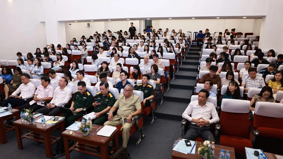 Đổi mới giáo dục nghệ thuật trong kỷ nguyên số Đổi mới giáo dục nghệ thuật trong kỷ nguyên số