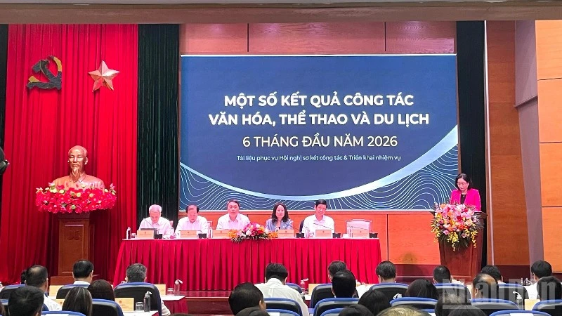 Đổi mới tư duy, phương thức quản lý, nâng cao hiệu quả phát triển văn hóa, thể thao và du lịch Đổi mới tư duy, phương thức quản lý, nâng cao hiệu quả phát triển văn hóa, thể thao và du lịch