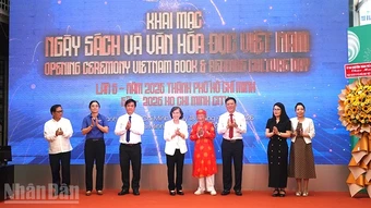 Đưa sách đến gần hơn với người dân thành phố