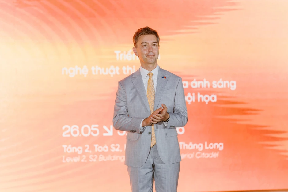 EU giới thiệu câu chuyện phát triển bền vững qua triển lãm “We are made of SUN” EU giới thiệu câu chuyện phát triển bền vững qua triển lãm “We are made of SUN”
