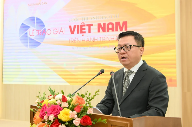 Gần 4000 tác phẩm tham dự cuộc thi “Việt Nam trên hành trình đổi mới”