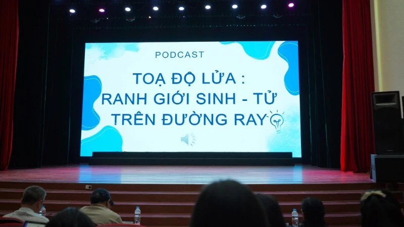 Gắn đào tạo báo chí với thực tiễn nghề nghiệp Gắn đào tạo báo chí với thực tiễn nghề nghiệp