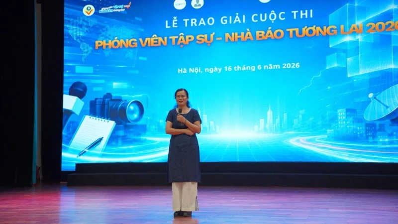 Gắn đào tạo báo chí với thực tiễn nghề nghiệp Gắn đào tạo báo chí với thực tiễn nghề nghiệp
