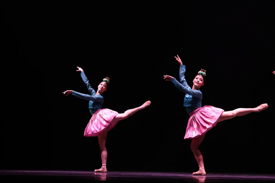 'Gat'- vở ballet gây sốt về mũ truyền thống Hàn Quốc đến Việt Nam 'Gat'- vở ballet gây sốt về mũ truyền thống Hàn Quốc đến Việt Nam