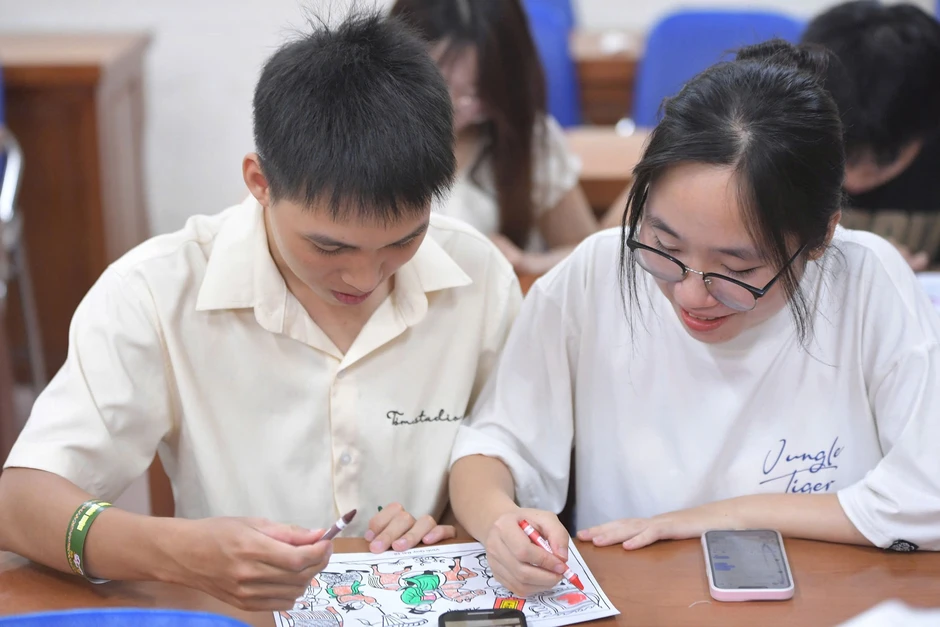 Gen Z lan toả di sản qua nghệ thuật đương đại và nền tảng số qua 'Họa ký Đông Hồ'