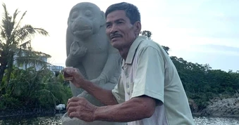 Giao nộp tượng thần khỉ cho Nhà nước, người đàn ông được thưởng gần 93 triệu đồng