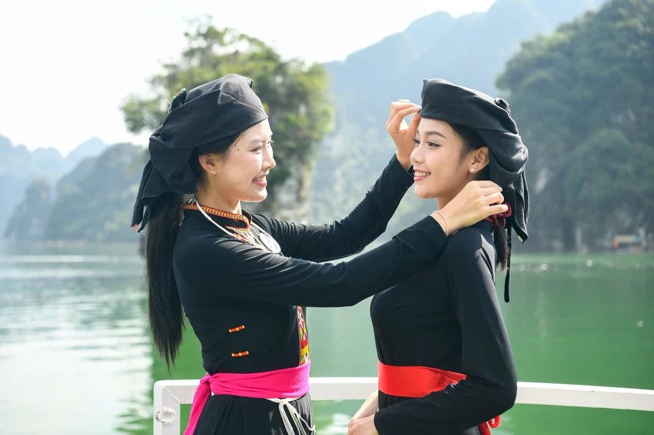 Hành trình khám phá miền đất văn hóa, lịch sử đại ngàn Vị Xuyên, vùng đất Tân Trào Hành trình khám phá miền đất văn hóa, lịch sử đại ngàn Vị Xuyên, vùng đất Tân Trào
