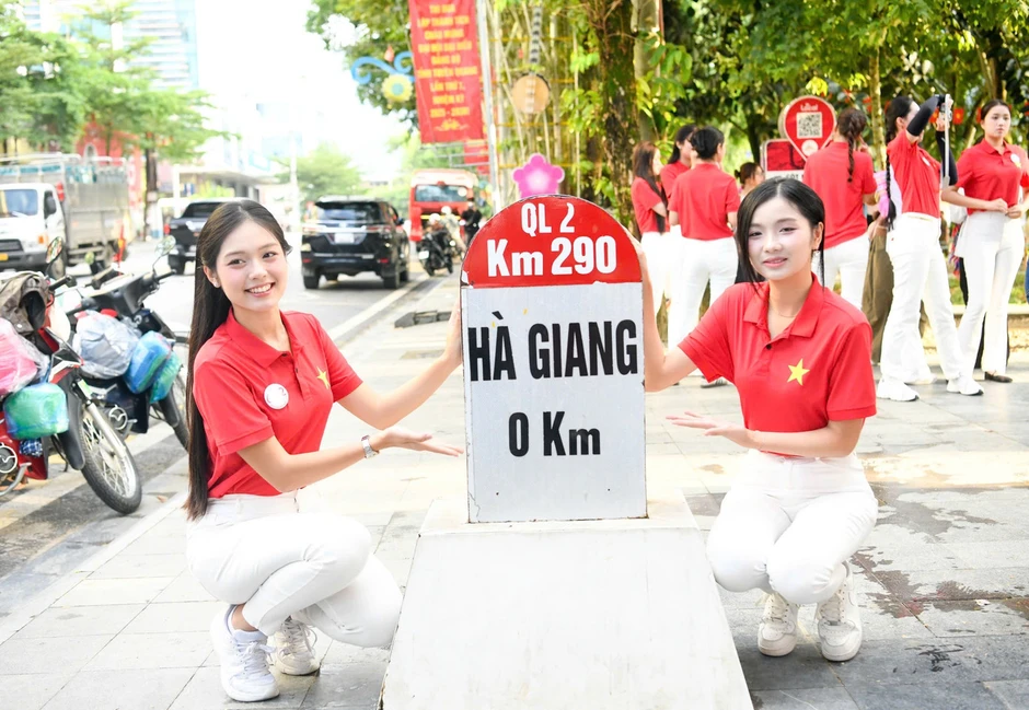 Hành trình khám phá miền đất văn hóa, lịch sử đại ngàn Vị Xuyên, vùng đất Tân Trào Hành trình khám phá miền đất văn hóa, lịch sử đại ngàn Vị Xuyên, vùng đất Tân Trào