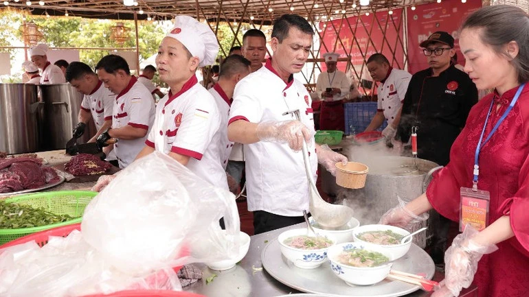 Hành trình phát huy các giá trị di sản ẩm thực phở từ cội nguồn Hành trình phát huy các giá trị di sản ẩm thực phở từ cội nguồn