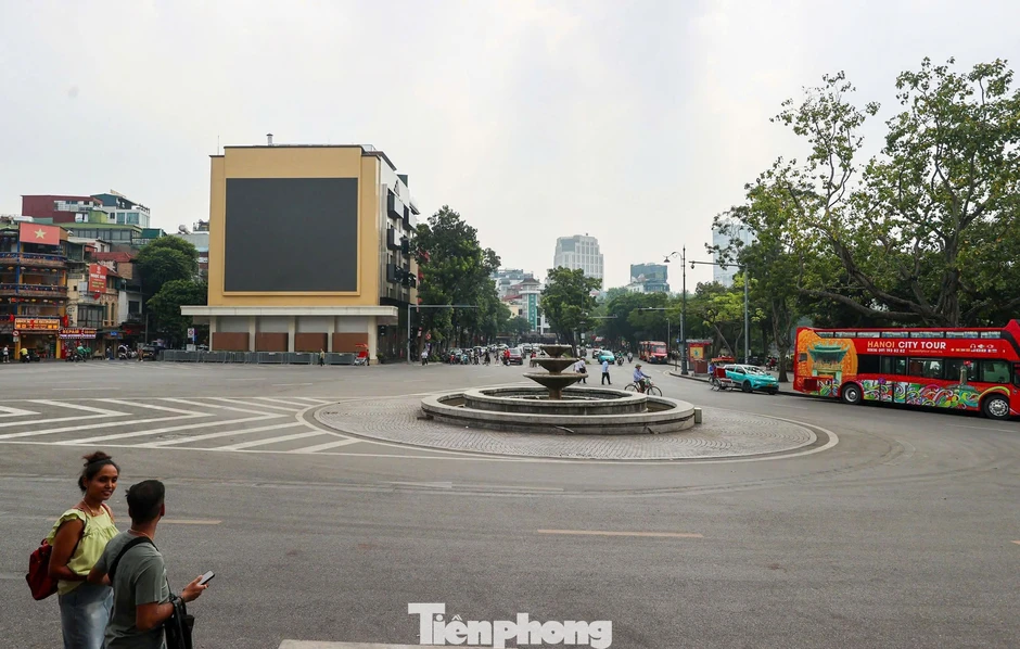 Hồ Gươm cần gì ngoài một diện mạo mới Hồ Gươm cần gì ngoài một diện mạo mới