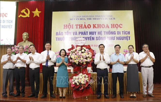 Hoàn thiện hồ sơ đề nghị xếp hạng Di tích quốc gia đặc biệt phòng tuyến sông Như Nguyệt Hoàn thiện hồ sơ đề nghị xếp hạng Di tích quốc gia đặc biệt phòng tuyến sông Như Nguyệt