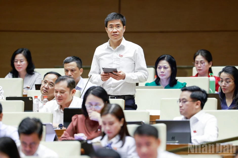Hoàn thiện Luật Xuất bản để theo kịp sự phát triển của môi trường số Hoàn thiện Luật Xuất bản để theo kịp sự phát triển của môi trường số