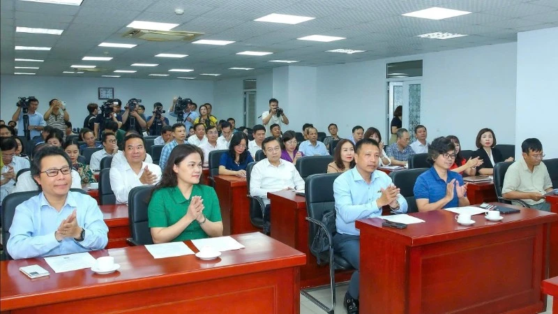 Hơn 1.600 tác phẩm vào vòng sơ khảo Giải Báo chí Quốc gia lần thứ XX Hơn 1.600 tác phẩm vào vòng sơ khảo Giải Báo chí Quốc gia lần thứ XX