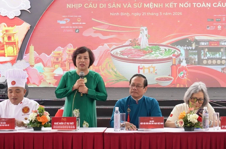 Hợp tác bảo tồn và phát triển nghề phở truyền thống trong hội nhập quốc tế Hợp tác bảo tồn và phát triển nghề phở truyền thống trong hội nhập quốc tế