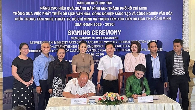 Hợp tác thúc đẩy phát triển công nghiệp văn hóa Thành phố Hồ Chí Minh Hợp tác thúc đẩy phát triển công nghiệp văn hóa Thành phố Hồ Chí Minh