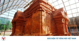 Huế lấy ý kiến chuyên gia về bảo tồn, phát huy giá trị tháp Chăm cổ Phú Diên