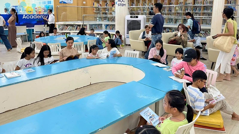 Khai mạc Hội sách thiếu nhi Thành phố Hồ Chí Minh lần VI-năm 2026 Khai mạc Hội sách thiếu nhi Thành phố Hồ Chí Minh lần VI-năm 2026