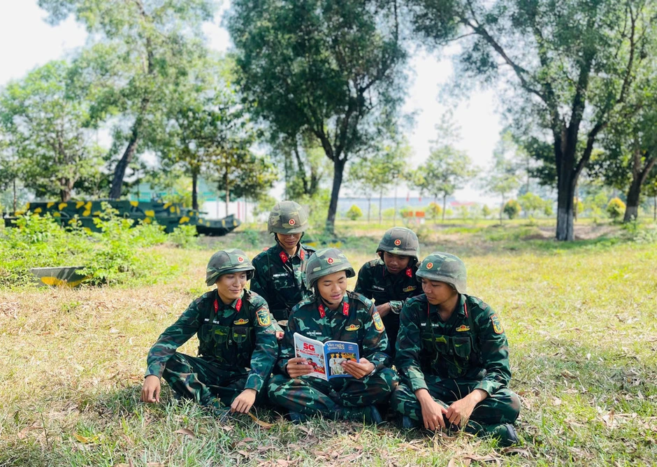 Khai mạc trại sáng tác văn học "Chiến tranh cách mạng và người lính hôm nay" Khai mạc trại sáng tác văn học "Chiến tranh cách mạng và người lính hôm nay"