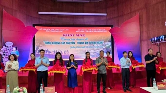 Khai mạc Triển lãm “Cồng chiêng Tây Nguyên-Thanh âm từ Đại ngàn”