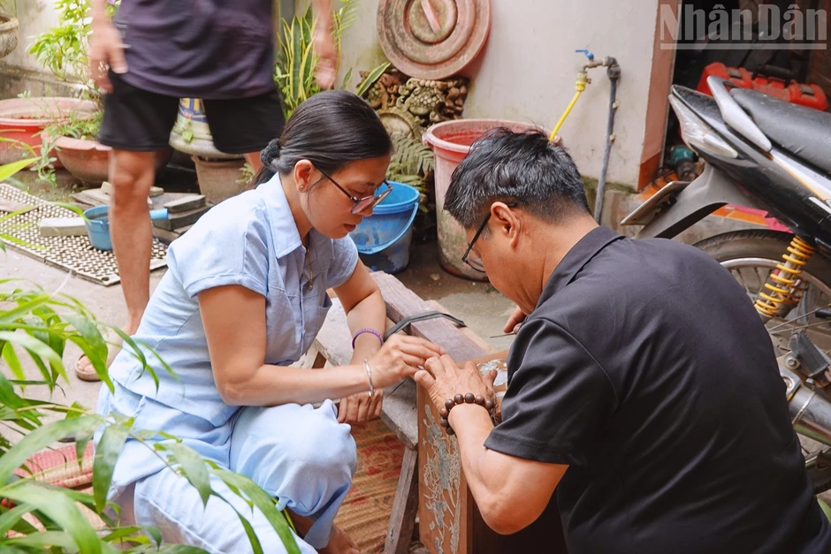 Khảm trai Chuôn Ngọ và khát vọng nâng tầm thủ công Việt