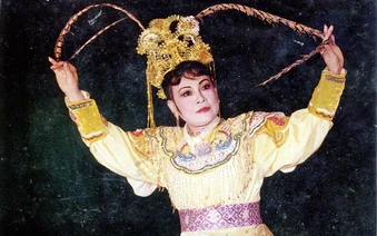Khoảng trống để lại