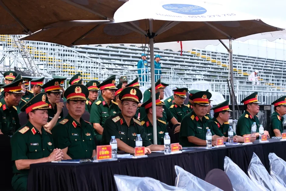 Khối lực lượng vũ trang sẵn sàng cho “Concert quốc gia: Tổ quốc trong tim 2026" Khối lực lượng vũ trang sẵn sàng cho “Concert quốc gia: Tổ quốc trong tim 2026"